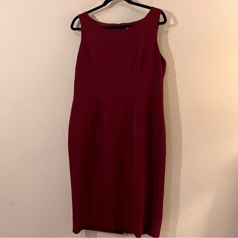 Kasper Maroon Sheath Dress Women’s Size 12 Sleeveless Lined Work Office